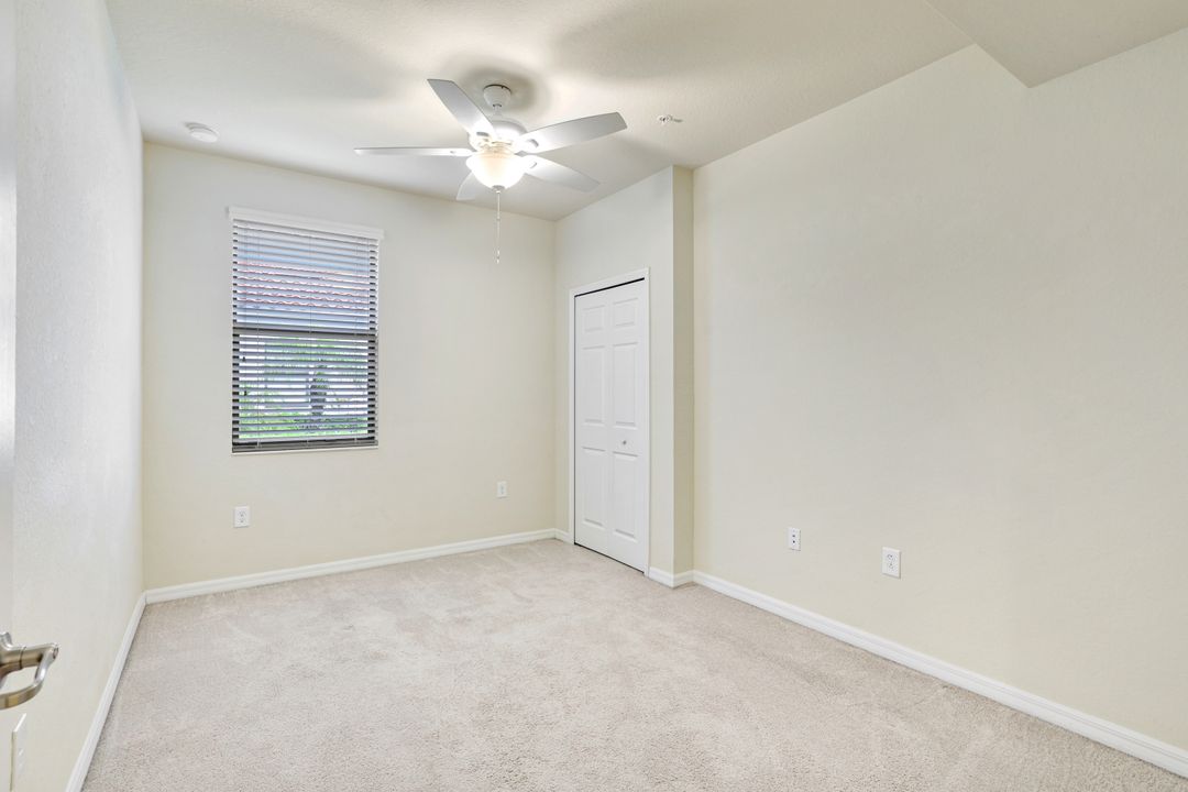 3165 Aviamar Cir #102, Naples, FL 34114