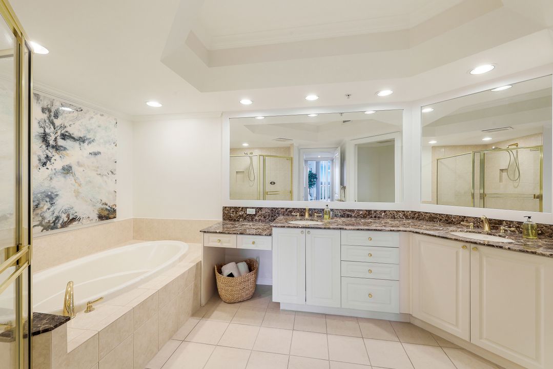 1060 Borghese Ln #2002, Naples, FL 34114