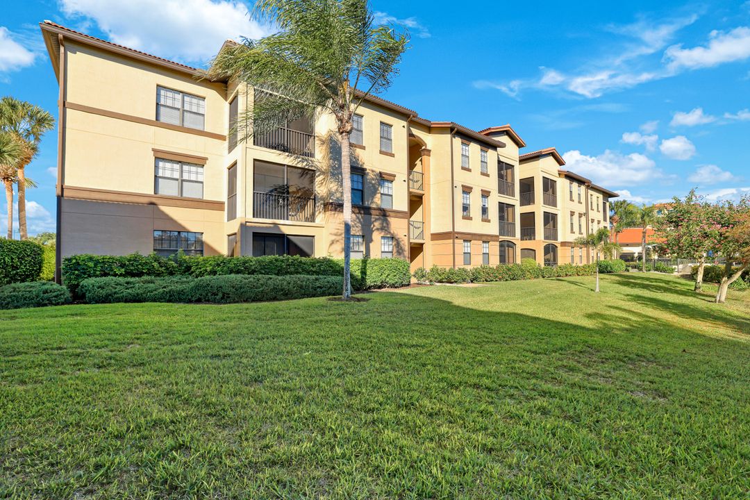 13010 Positano Cir #203, Naples, FL 34105