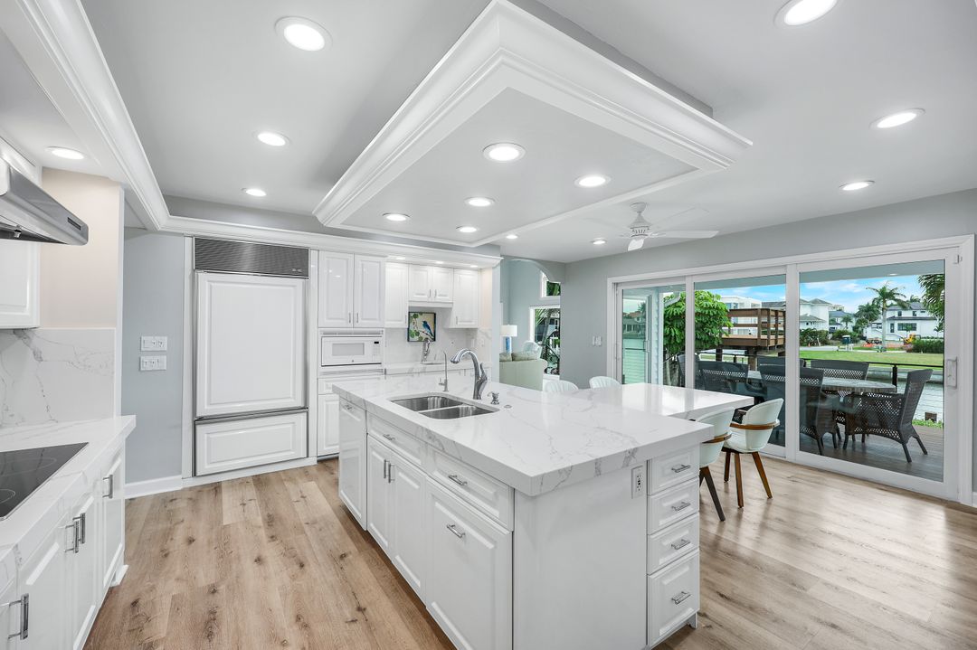 368 Germain Ave, Naples, FL 34108