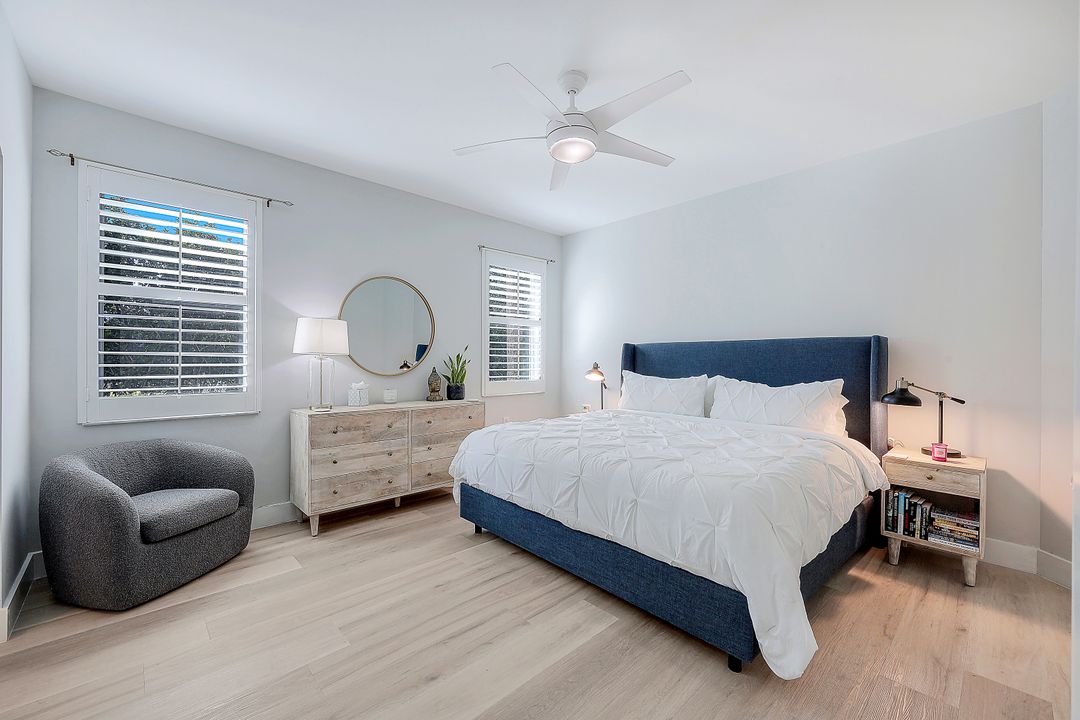 1335 Charleston Square Dr #101, Naples, FL 34110