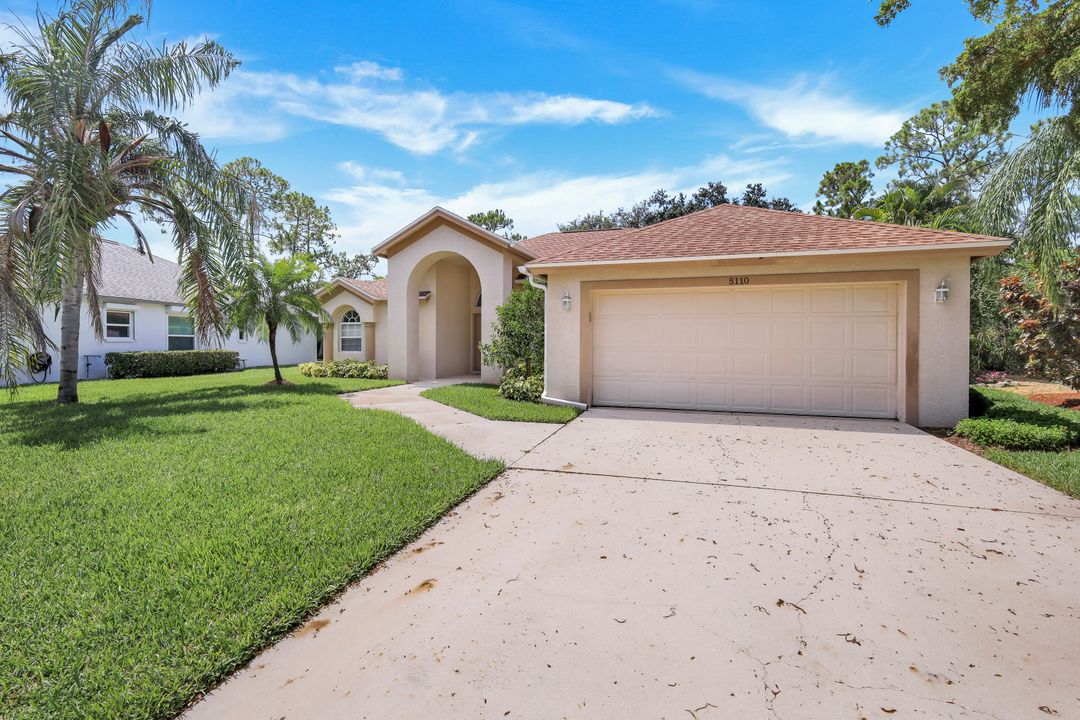 5110 Brixton Ct, Naples, FL 34104