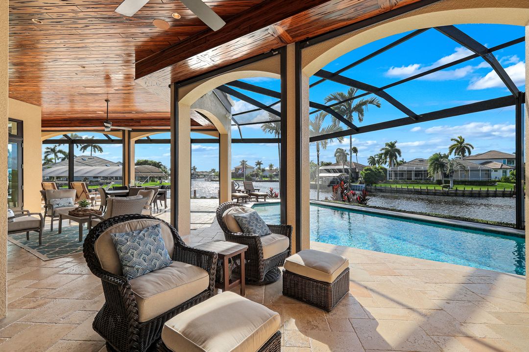 80 Anchor Ct, Marco Island, FL 34145