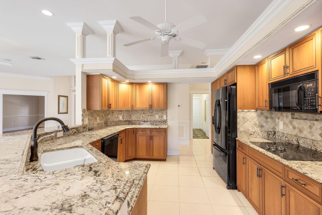 3481 Candleberry Ct, Bonita Springs, FL 34134