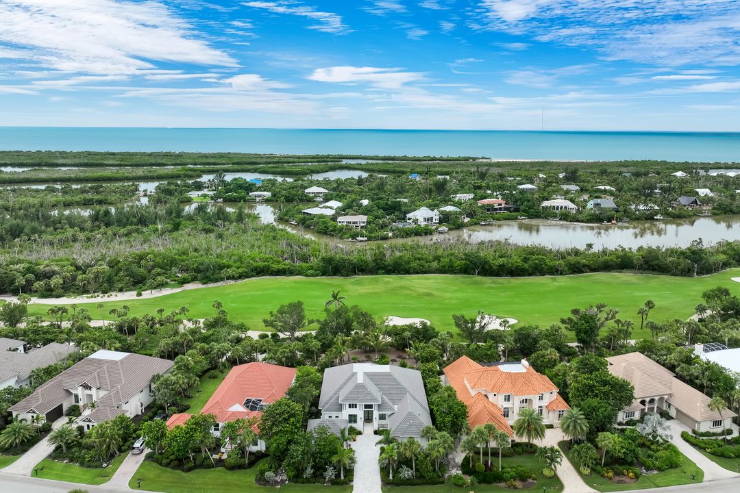 2319 Wulfert Rd, Sanibel, FL 33957
