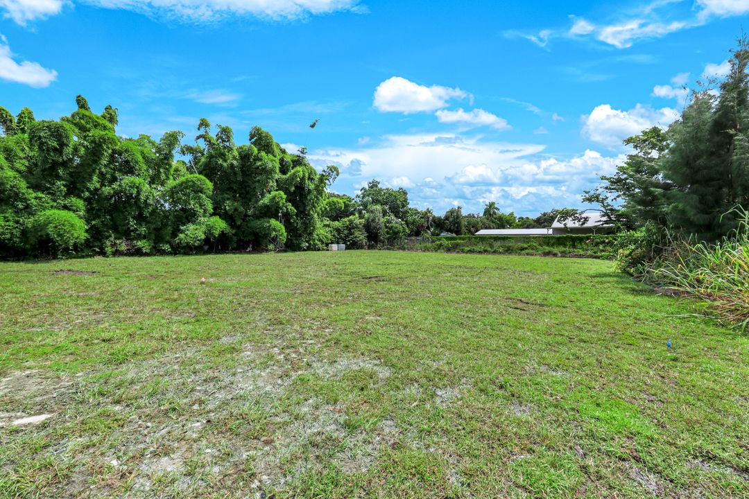 2230 Moreno Ave, Fort Myers, FL 33901