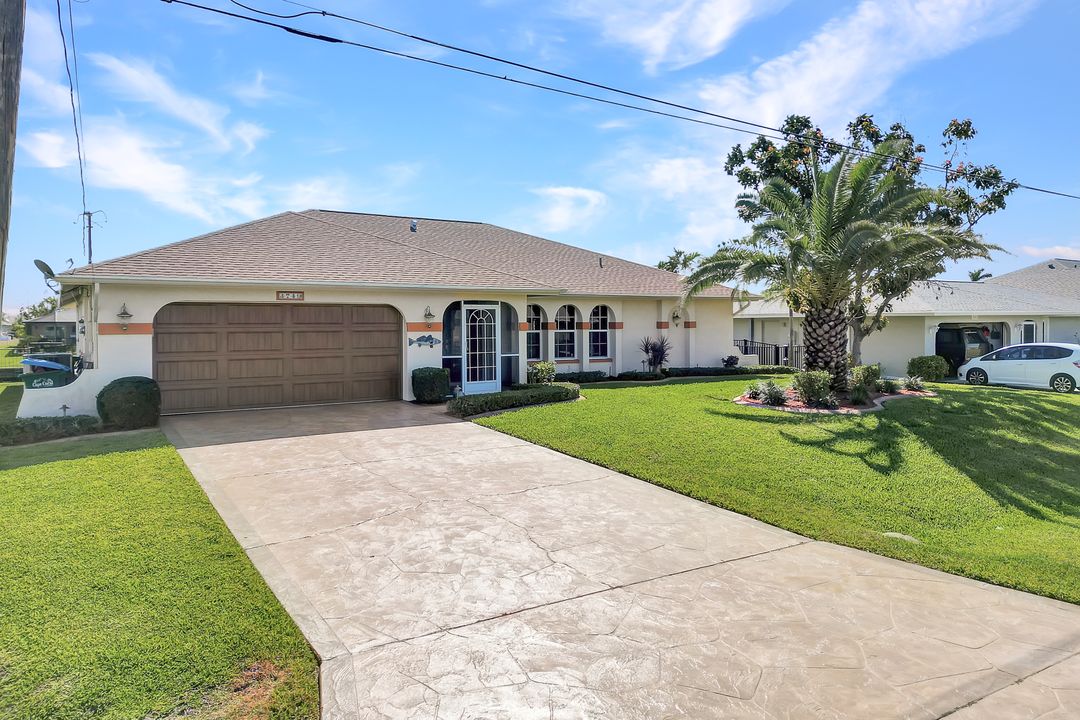 3749 SW 2nd Ave, Cape Coral, FL 33914