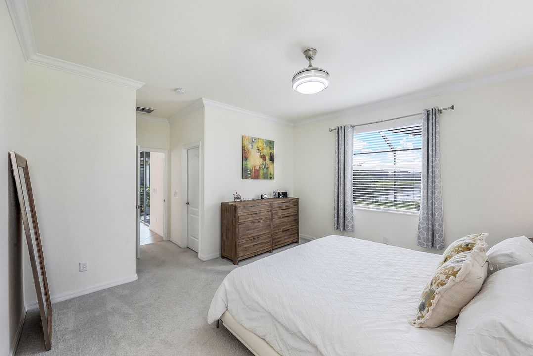 2214 Cara Cara Way, Naples, FL 34120