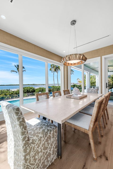 310 Seabreeze Dr, Marco Island, FL 34145