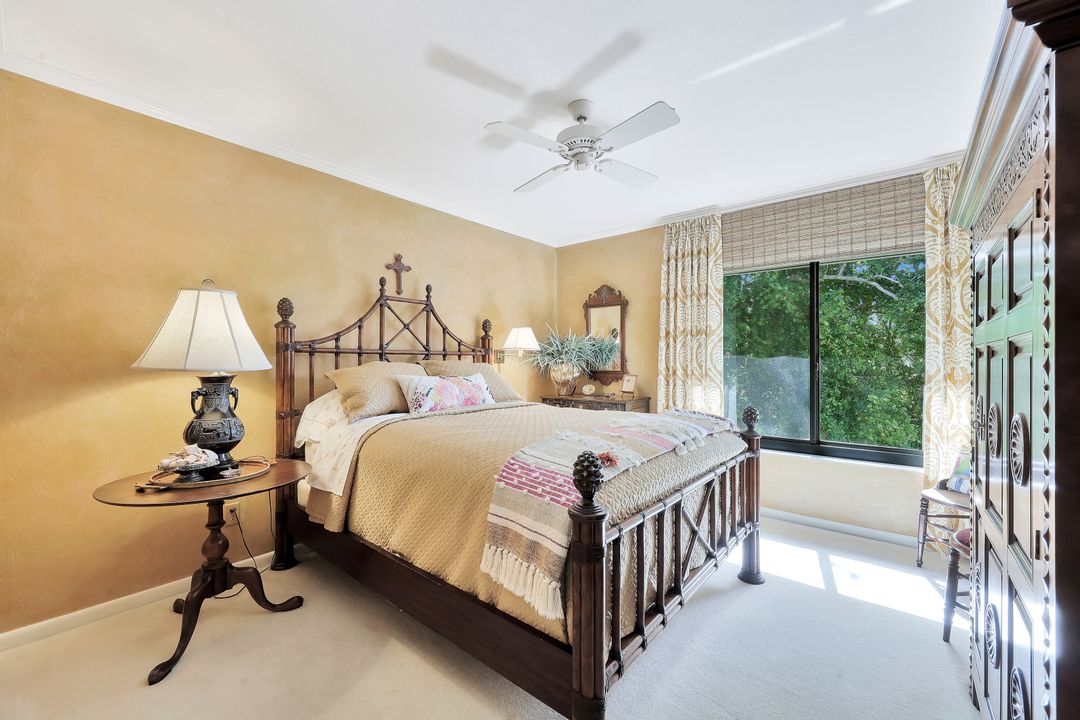 5954 Pelican Bay Blvd #235, Naples, FL 34108