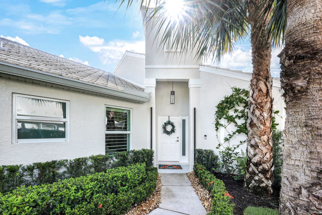 1262 Silverstrand Dr, Naples, FL 34110