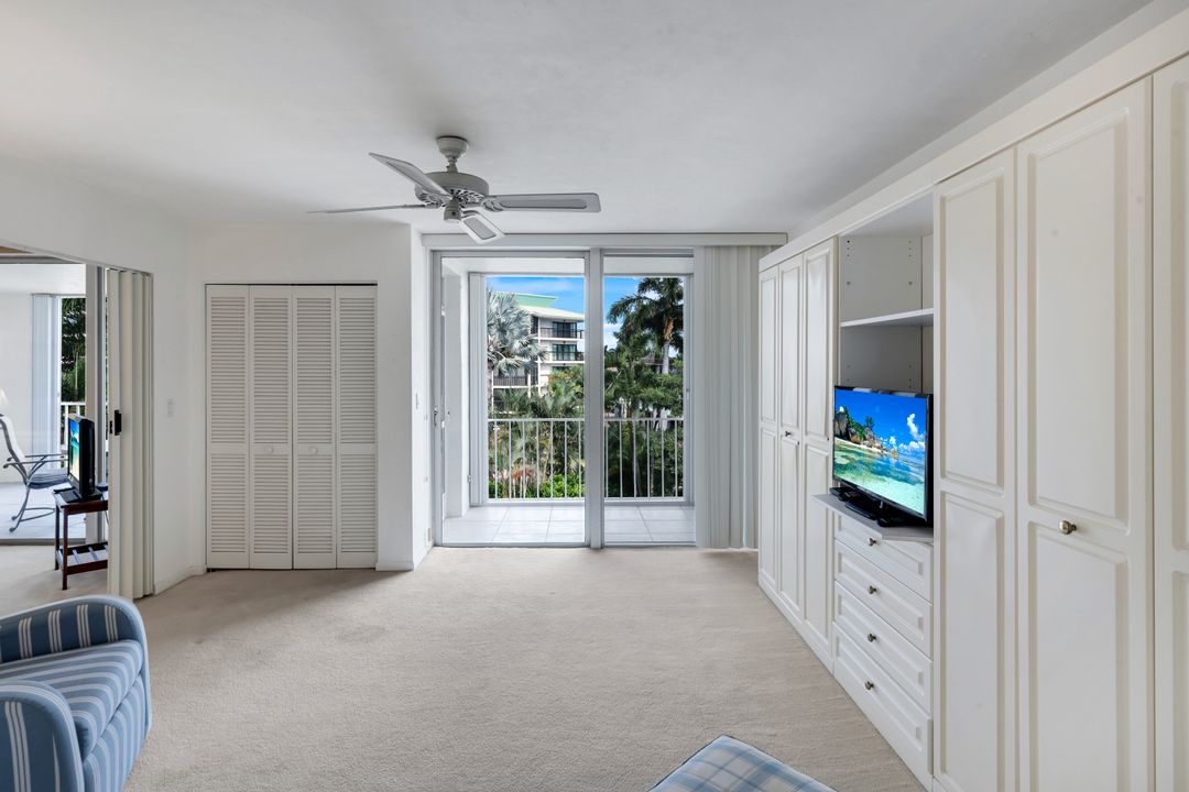848 Collier Ct #304, Marco Island, FL 34145