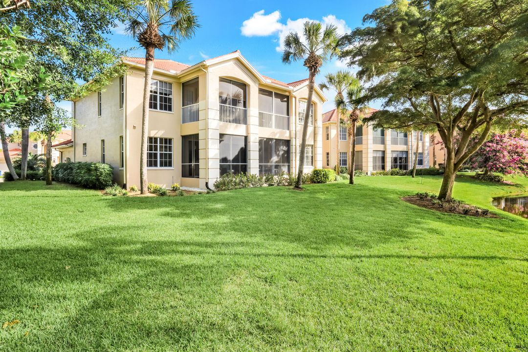 26836 Wyndhurst Ct, Bonita Springs, FL 34134