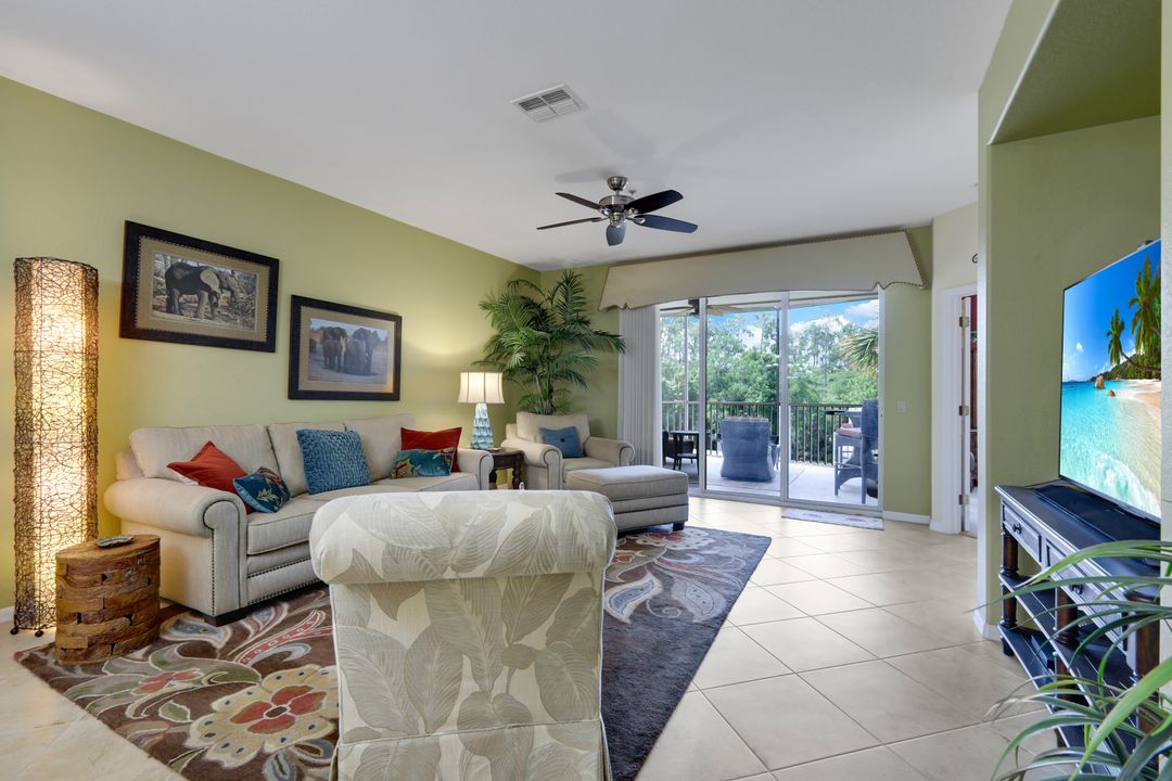 4864 Hampshire Ct #203, Naples, FL 34112