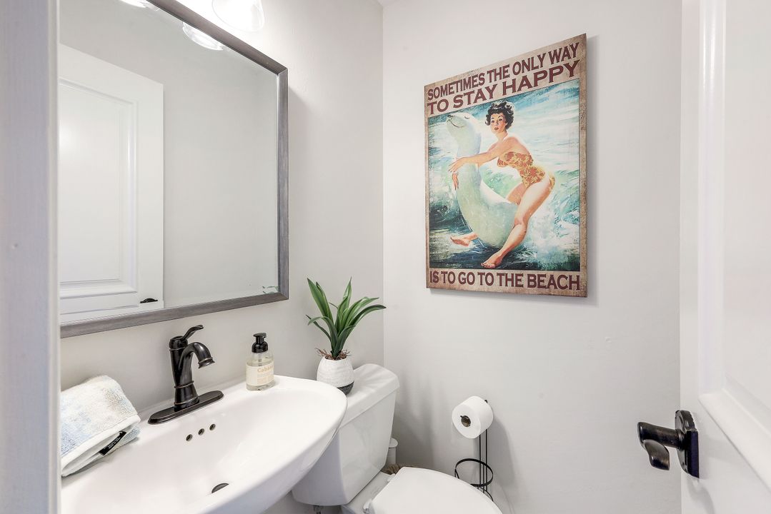 819 Perrine Ct, Marco Island, FL 34145