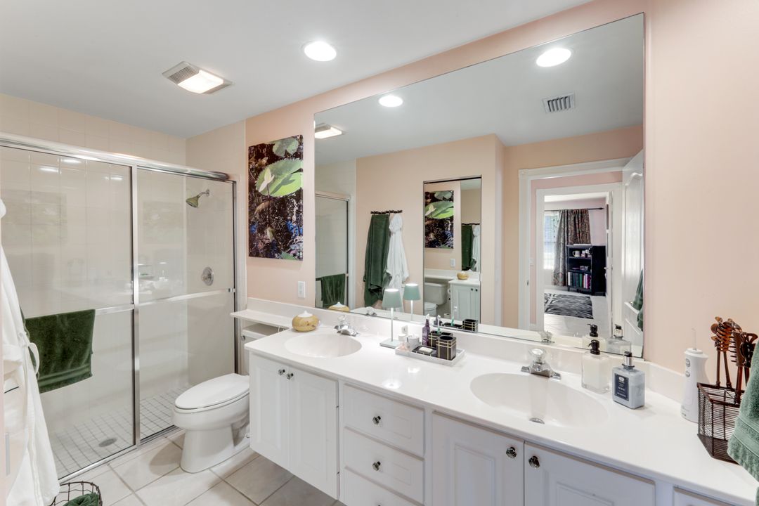 5606 Eleuthera Way, Naples, FL 34119