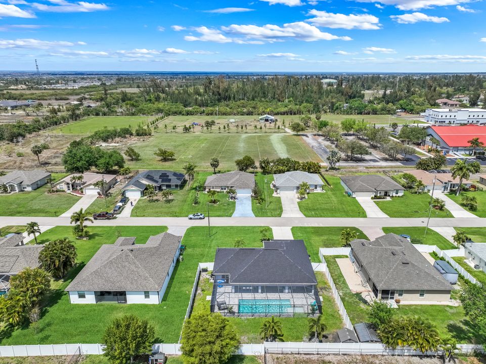 2118 SW 12th Terrace, Cape Coral, FL 33991