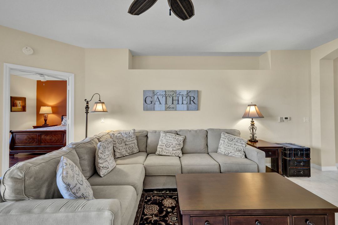 5255 Birmingham Dr #101, Naples, FL 34110