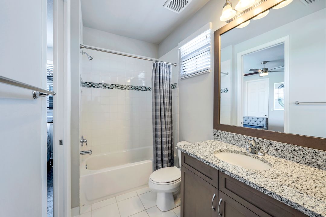 4138 Aspen Chase Dr, Naples, FL 34119