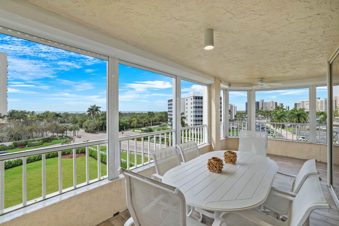 11118 Gulf Shore Dr #A401, Naples, FL 34108