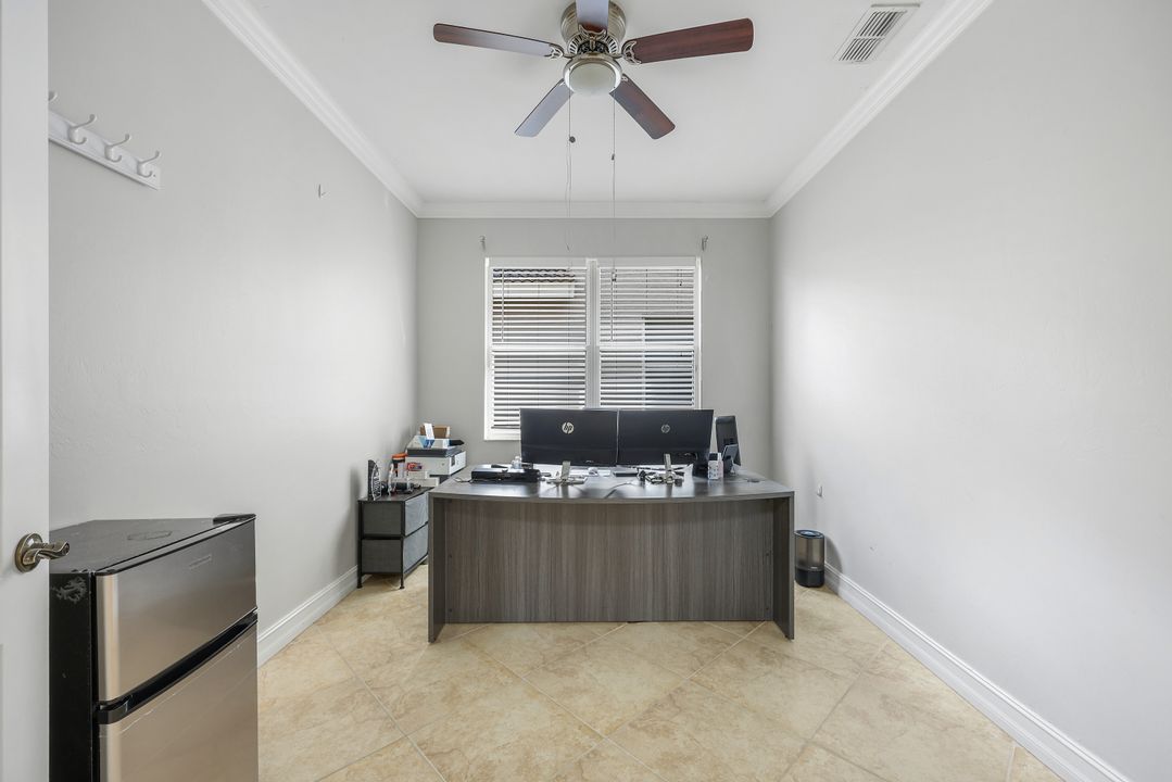 10253 S Silver Palm Dr, Estero, FL 33928