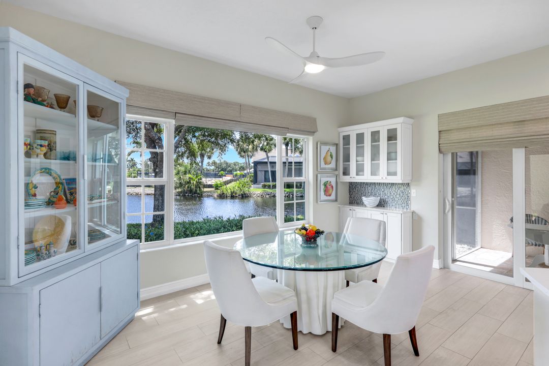 9172 Las Maderas Dr, Bonita Springs, FL 34135