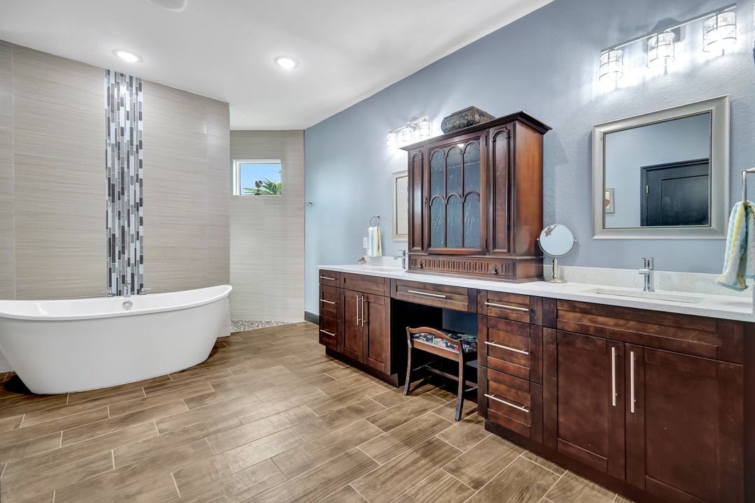 514 SW 19th St, Cape Coral, FL 33991