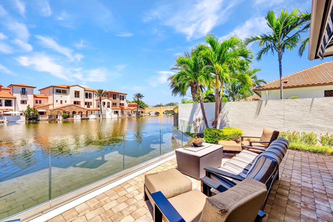 16504 Talis Park Dr, Naples, FL 34110