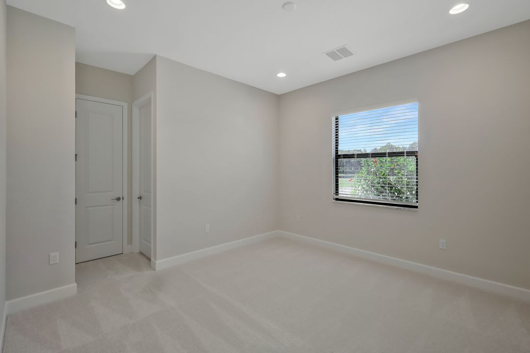 3748 Finsbury Wy, Fort Myers, FL 33905