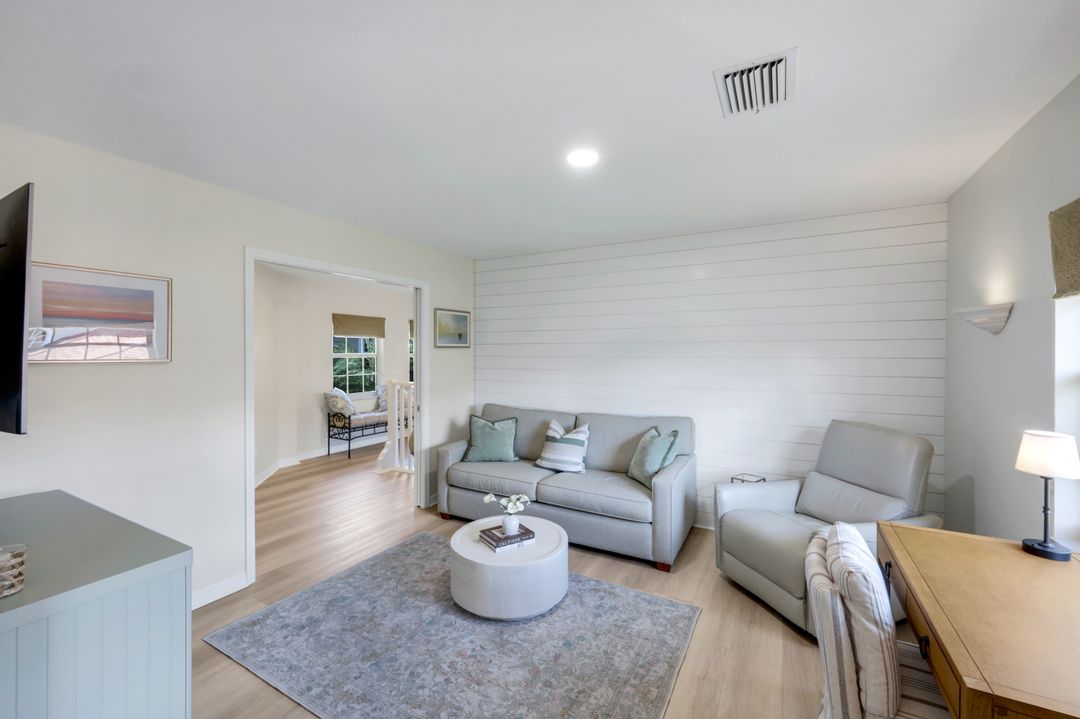 6125 Reserve Cir #1903, Naples, FL 34119