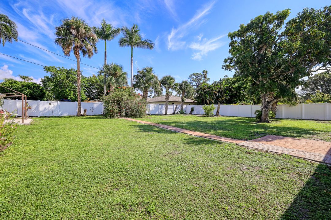 1411 Argyle Dr, Fort Myers, FL 33919