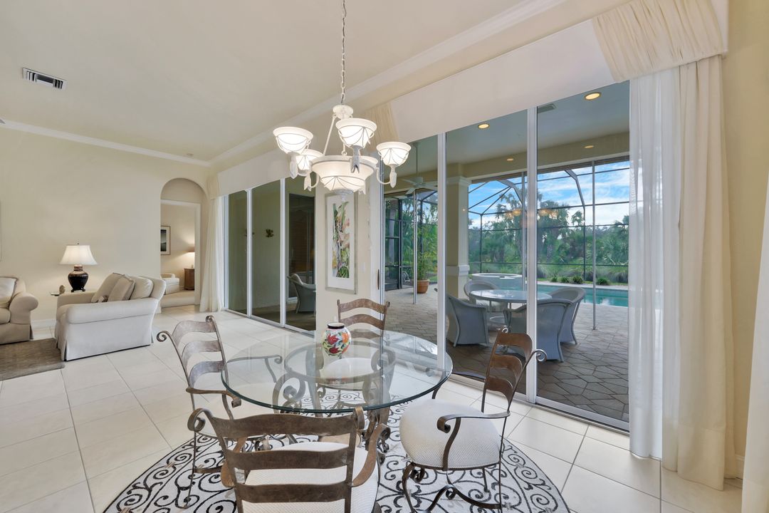 3625 Olde Cottage Ln, Bonita Springs, FL 34134