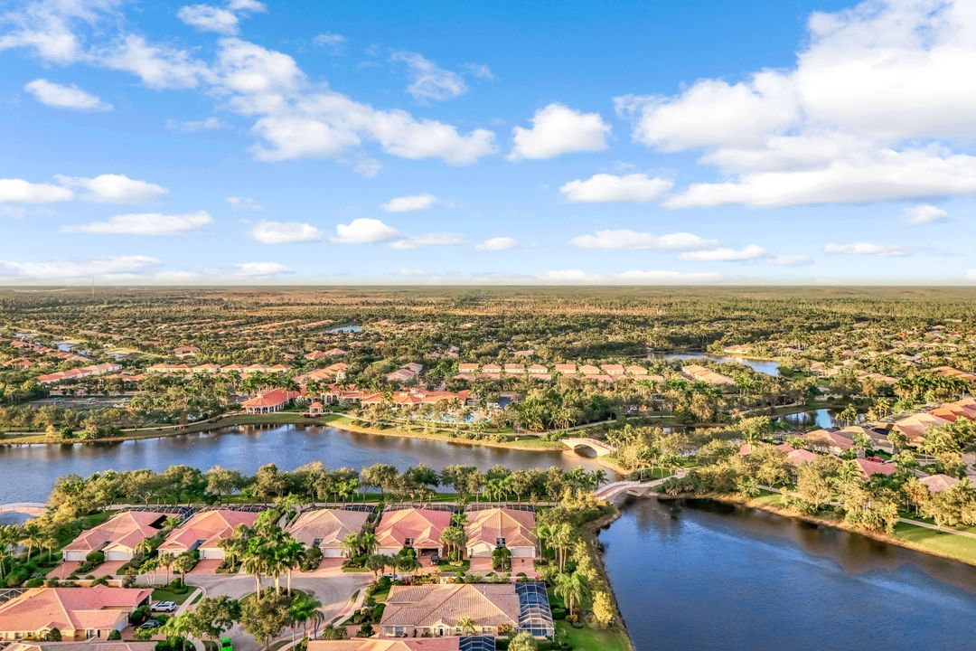 28832 Vermillion Ln, Bonita Springs, FL 34135