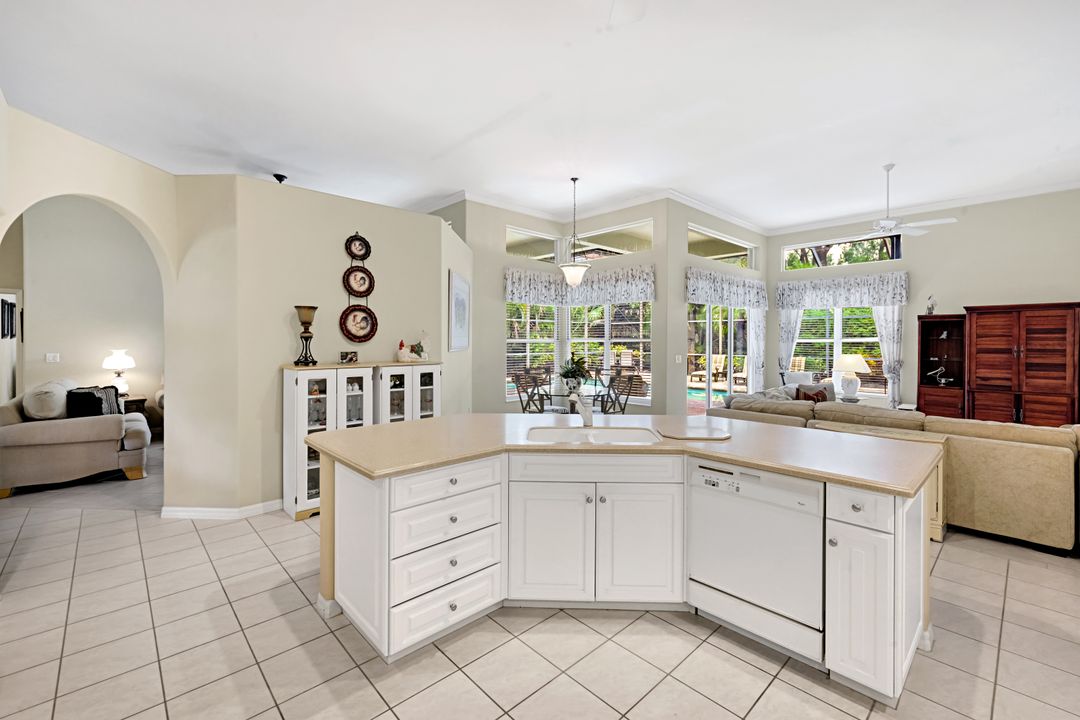 3490 Wild Indigo Ln, Bonita Springs, FL 34134
