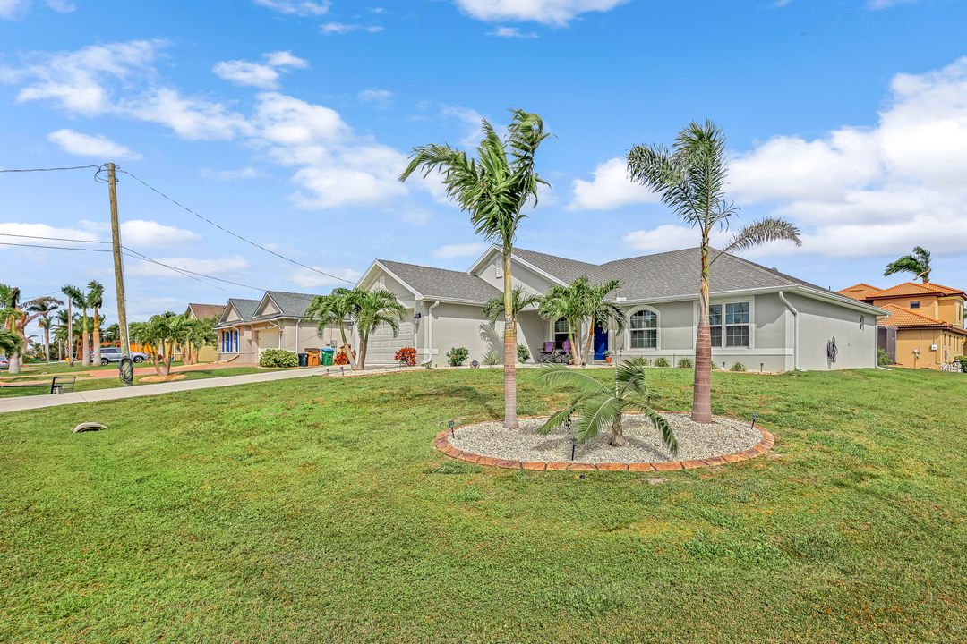 2801 SW 35th St, Cape Coral, FL 33914