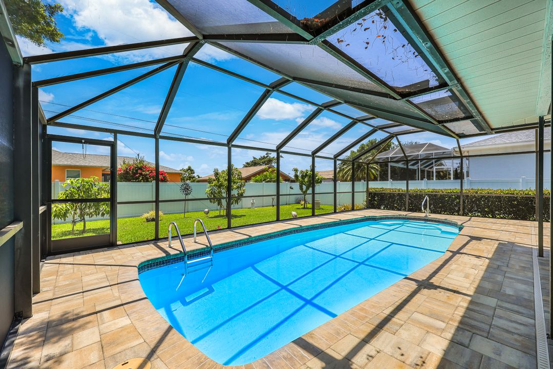 538 SE 1st St, Cape Coral, FL 33990