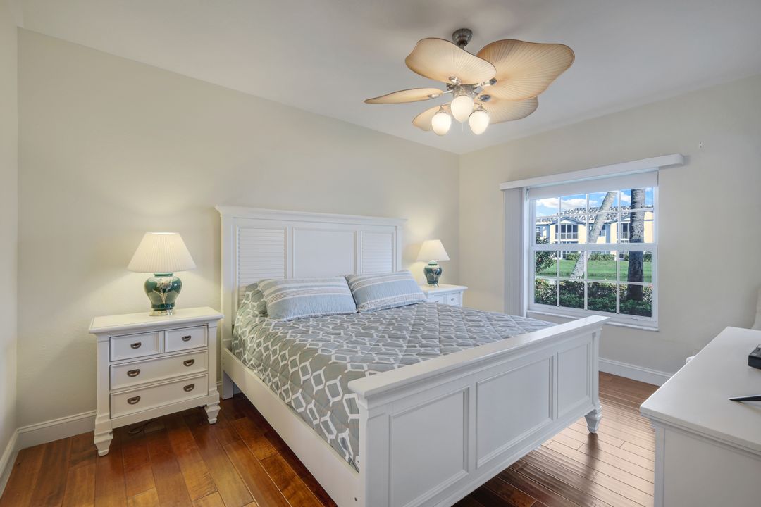 832 Tanbark Dr #104, Naples, FL 34108