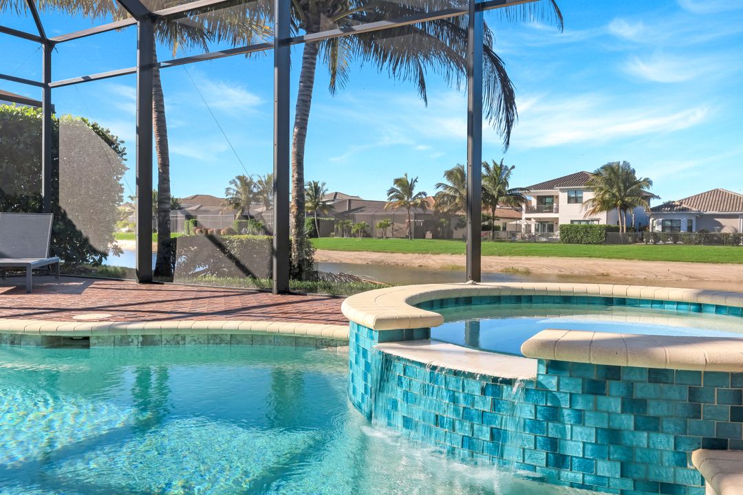 4549 Azalea Dr, Naples, FL 34119