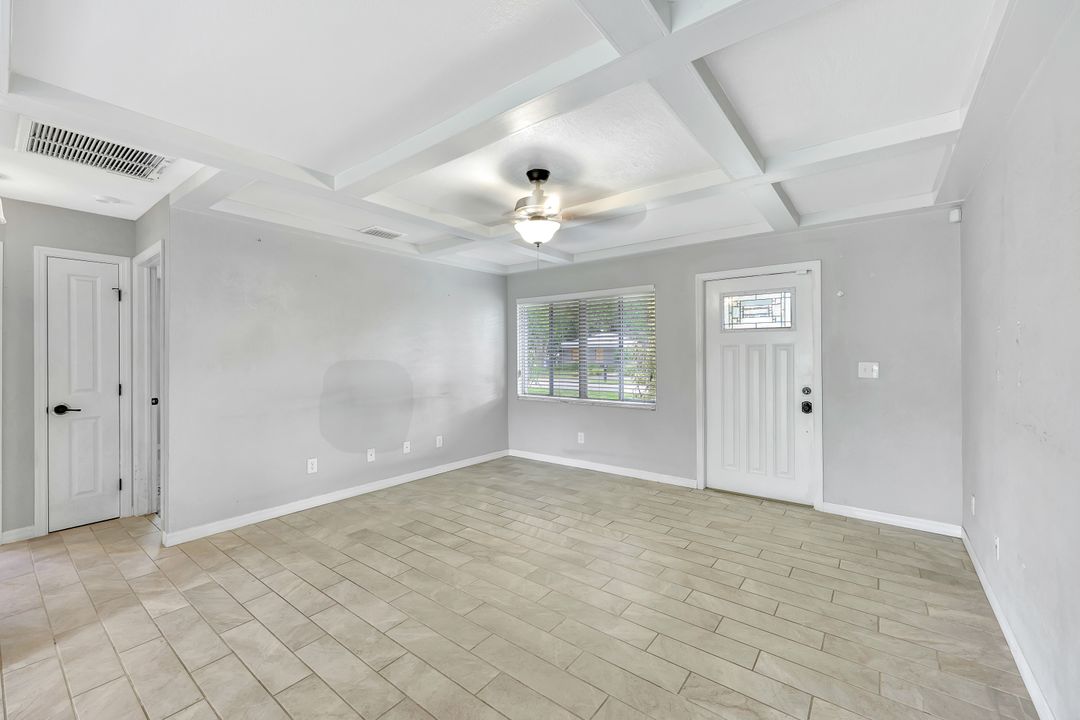 13820 Second St, Fort Myers, FL 33905