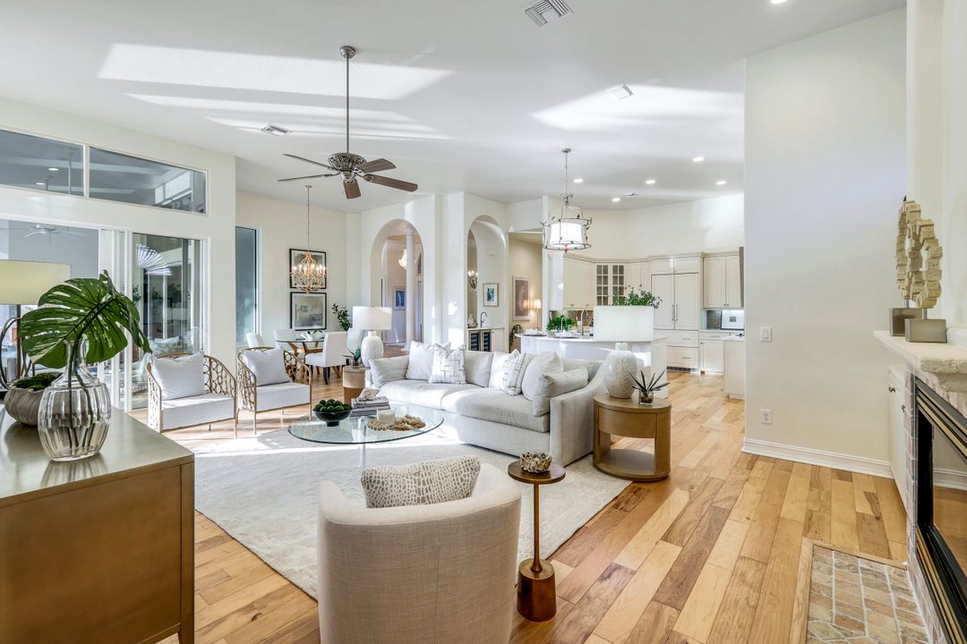 4574 Lighthouse Ln, Naples, FL 34112