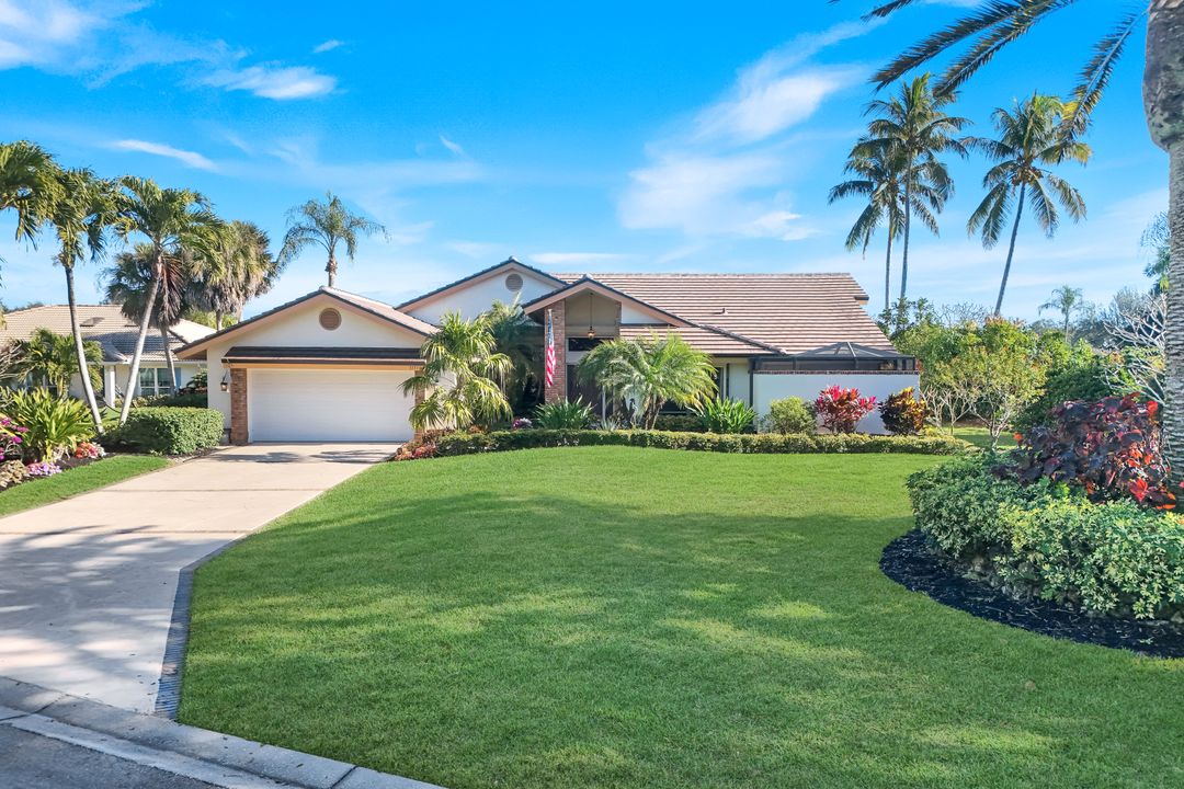 11510 Tanager Ct, Naples, FL 34119