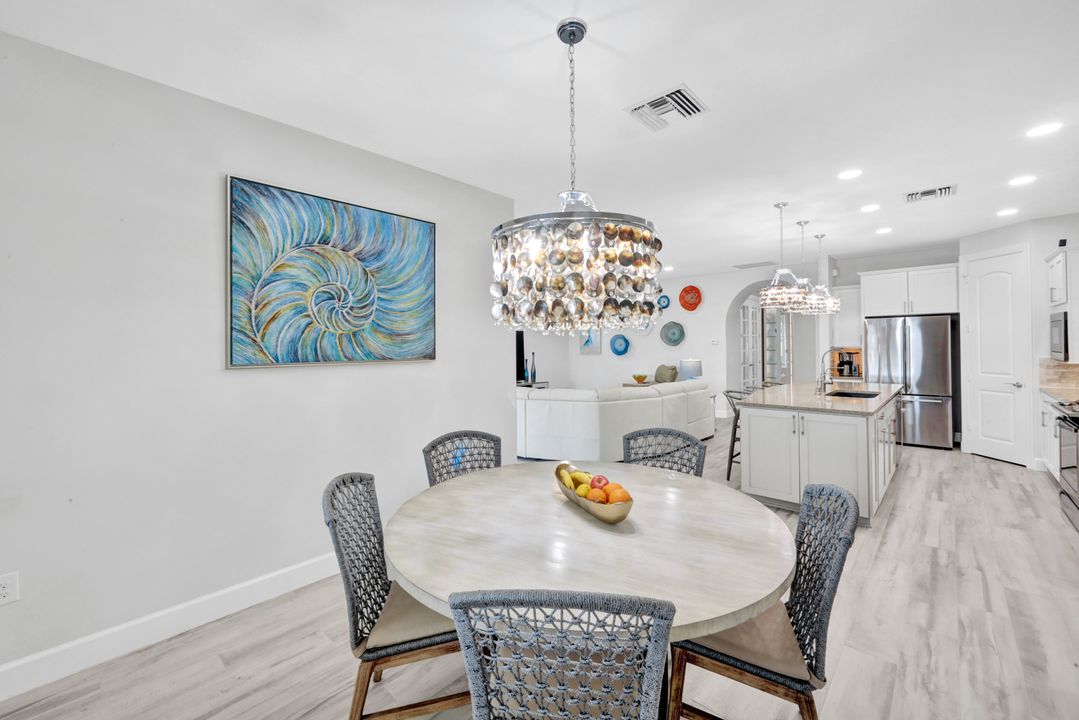 7460 Blackberry Dr, Naples, FL 34114