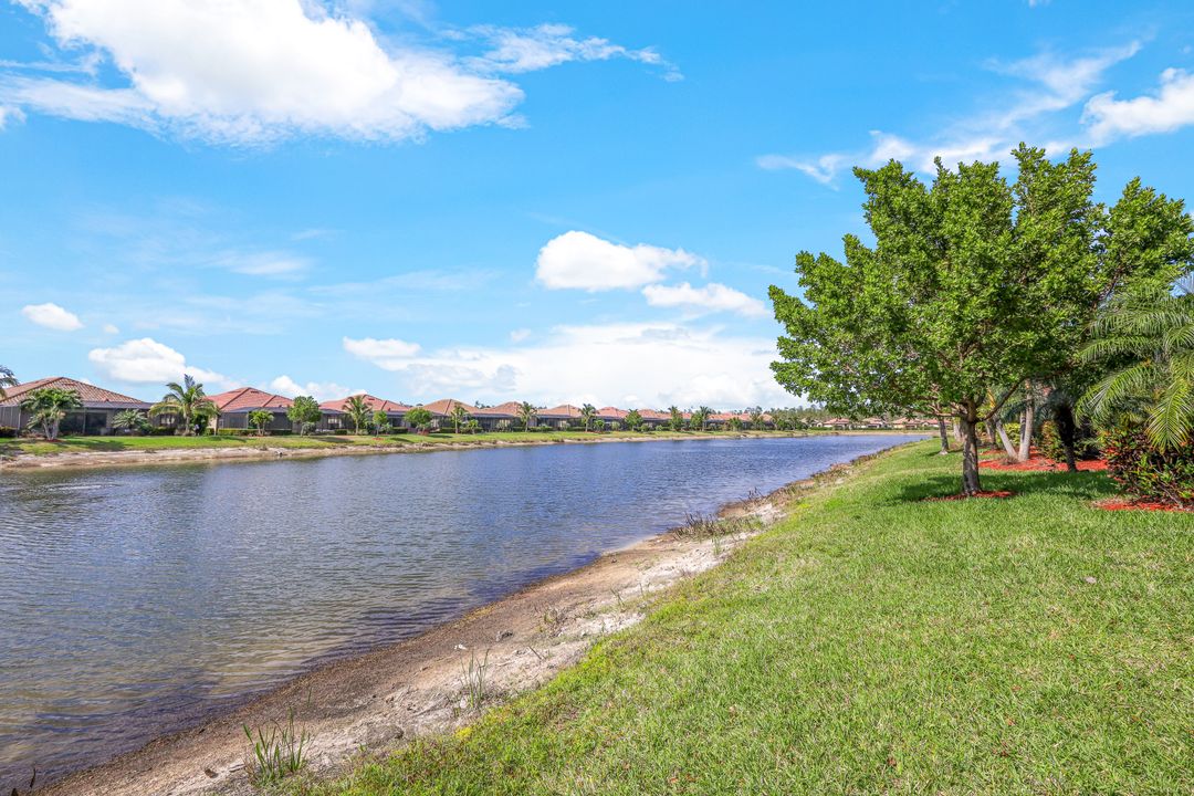 28086 Edenderry Ct, Bonita Springs, FL 34135