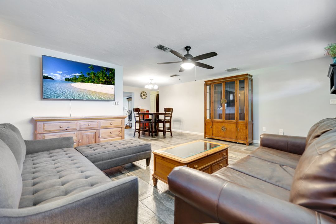 108 Powell Creek Cir, North Fort Myers, FL 33917