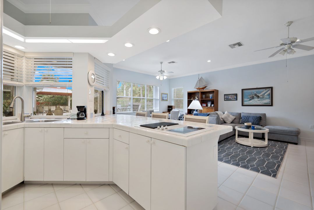 729 Dean Way, Fort Myers, FL 33919