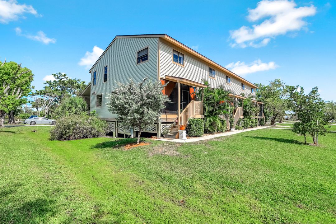 13532 Siesta Pines Ct #5, Fort Myers, FL 33908