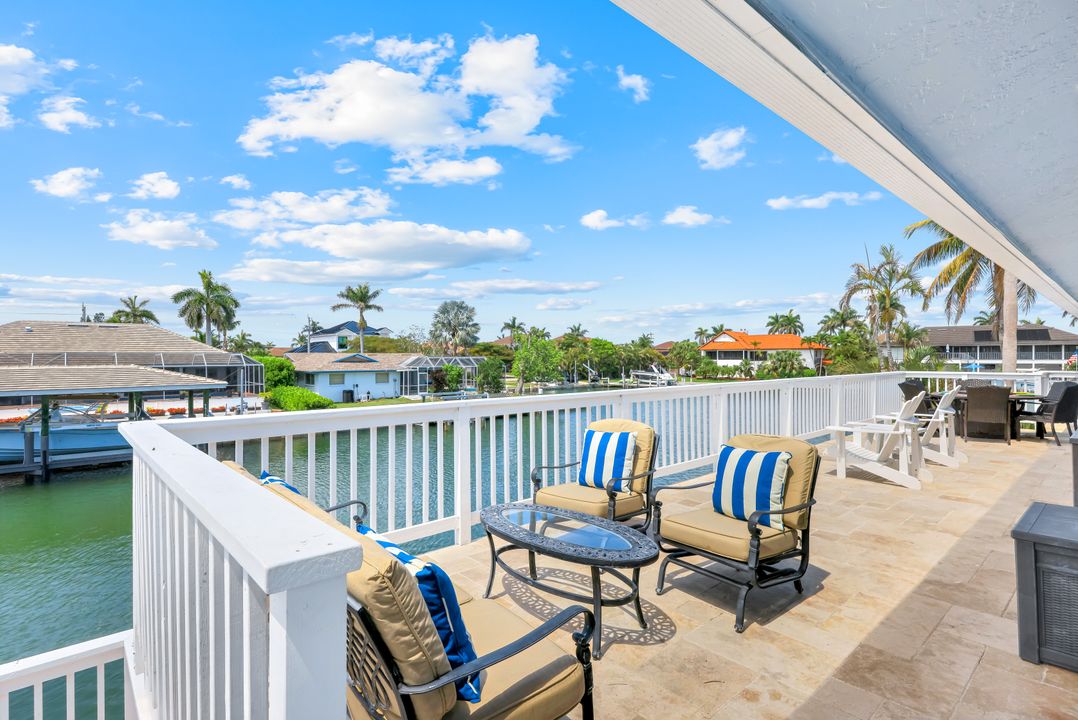 544 Seagrape Dr, Marco Island, FL 34145