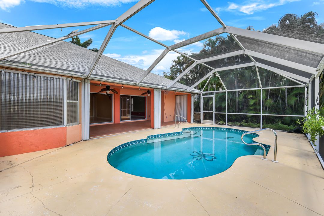 2143 SE 5th Ave, Cape Coral, FL 33990