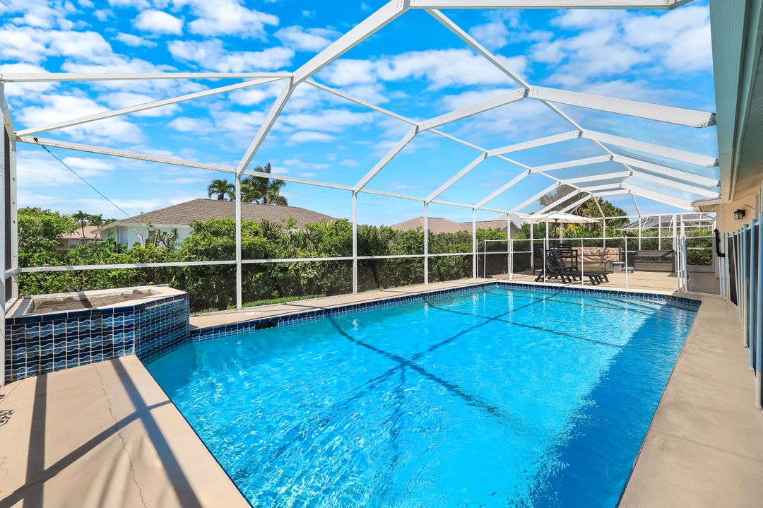 1390 Wayne Ave, Marco Island, FL 34145