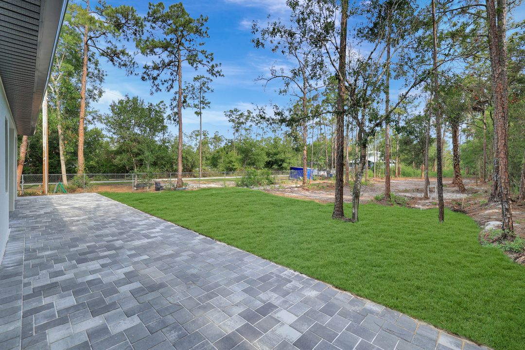 3366 72nd Ave NE, Naples, FL 34120